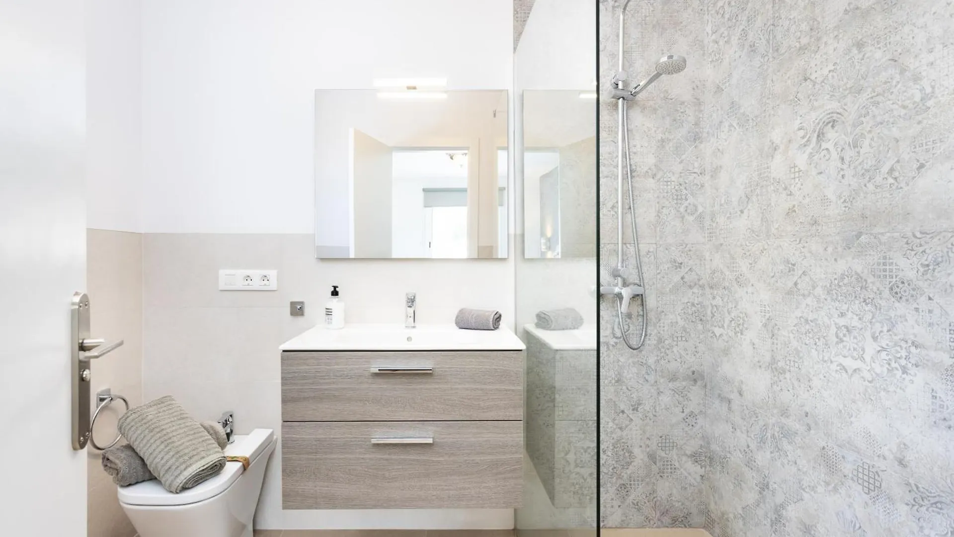 Prime Home Sauzal 32 Puntillo Del Sol 0*,  Spain